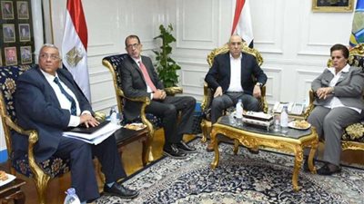 محافظ البحيرة تستقبل نائب وزير الإسكان لمتابعة أعمال مشروع تطوير رشيد