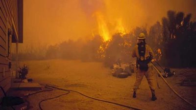 (الدفاع الأمريكية) تتجاوب مع نداءات الاستغاثة لمواجهة حرائق كاليفورنيا