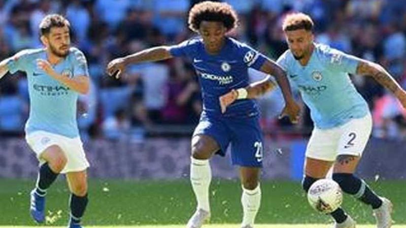 تشيلسي يهنيء مانشستر