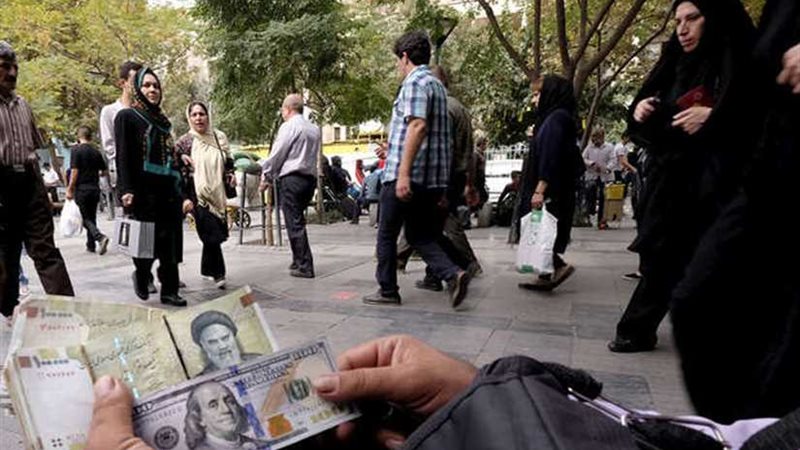 اعتقال مسؤول في البنك