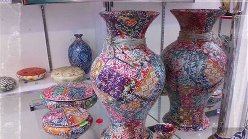 صناعة الخزف وتزيينه