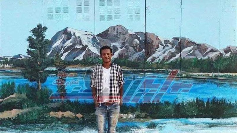 فنان أقصري يحول أكشاك