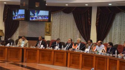 الهيئة العامة للاستثمار والمناطق الحرة تلتقي مستثمري المنيا