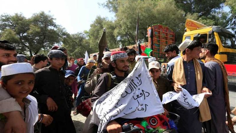 أمريكا وحركة طالبان..أعداء