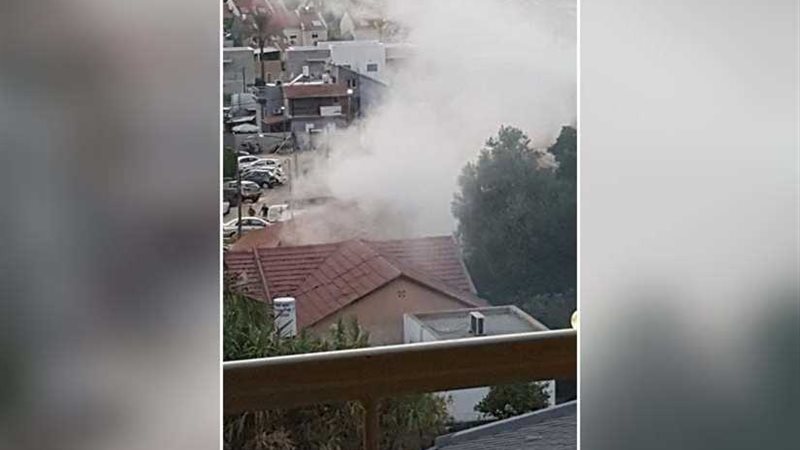 اصابة مستوطن بشظايا