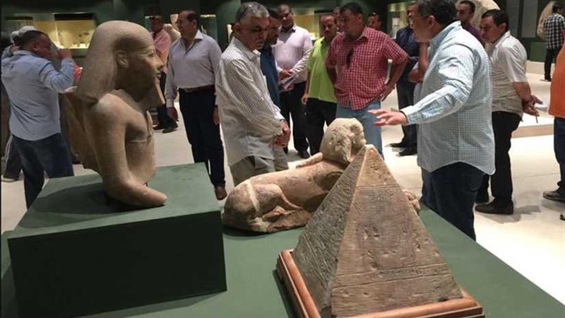 قبل الافتتاح الرئاسى