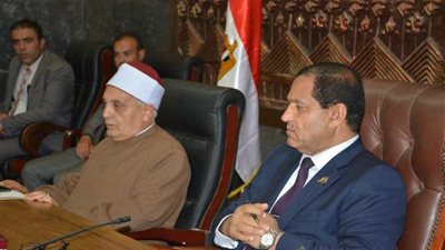 محافظ الغربية يكرم 70 طالبًا وطالبة من أوائل المعاهد الأزهرية