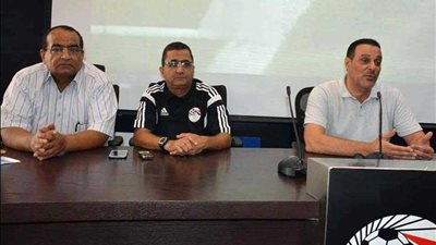 ندوة لتحليل أداء الحكام في الأسبوع الأول والثاني للدوري