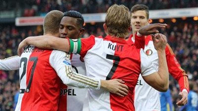 فينورد يسقط أمام دي جرافشاب في الدوري الهولندي لكرة القدم