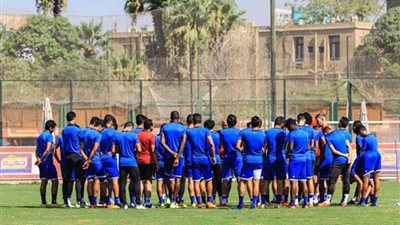 الأهلي يختتم تدريباته لمواجهة النجمة اللبناني