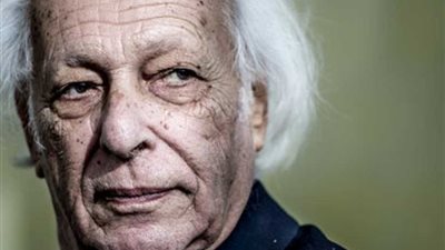 وفاة المفكر الكبير 