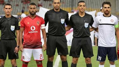 الشوط الأول.. الأهلي يسيطر أمام النجمة ولكن بدون أهداف