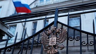 روسيا تدعو بريطانيا للمشاركة في إعادة إعمار سوريا بدلا من الإعراب عن القلق