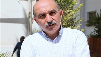 البت بقرار بدء العام الدراسي في مدارس 