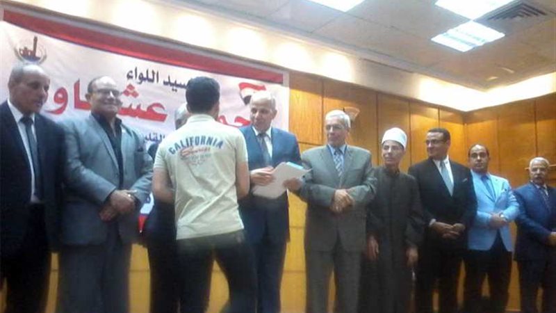 بالصور.. محافظ القليوبية