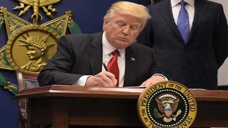 ترامب يوقع على قانون