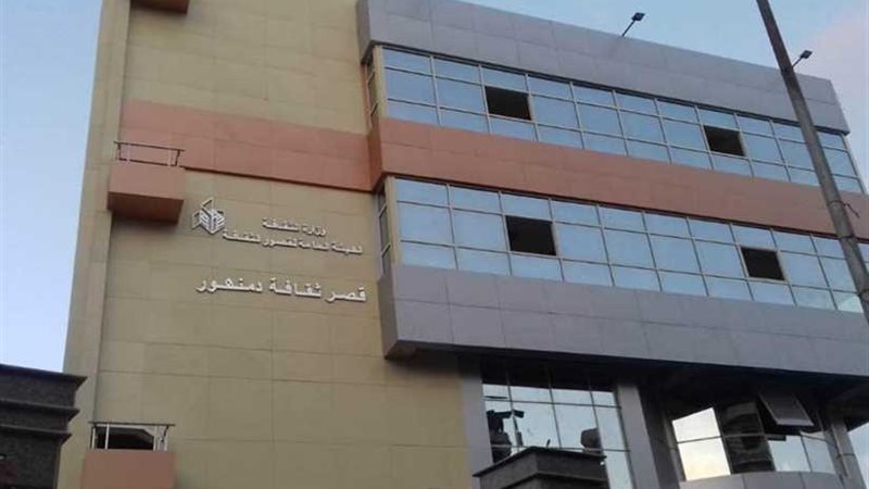 عواض يتفقد المراحل