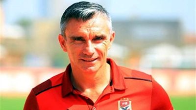 محاضرة بالفيديو للاعبي الأهلي لكشف ثغرات الترجي التونسي