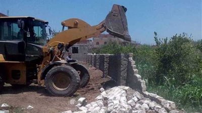 إزالة 165 حالة تعد على أملاك الدولة والأراضي الزراعية ونهر النيل