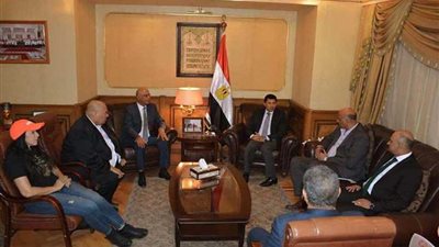 وزير الرياضة يلتقى أمين عام الاتحاد العربى و رئيس الاتحاد المصرى للكرة الطائرة