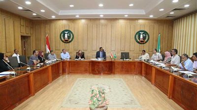 تطوير المشروعات السياحية علي مائدة اجتماعات سكرتير عام المنوفية