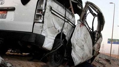 مصرع شخصين وإصابة 17 آخرين في انقلاب ميكروباص ببني سويف