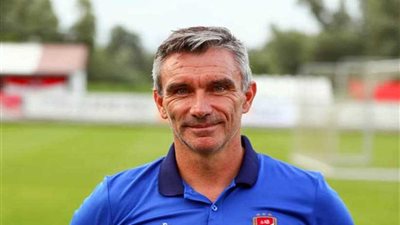 كارتيرون: صدارة المجموعة هدية للجماهير.. وأشكر لاعبي الأهلي