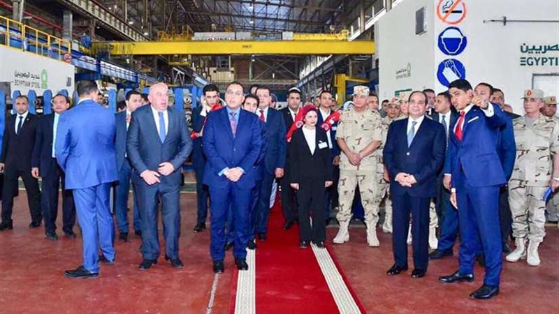 الرئيس السيسي يتفقد