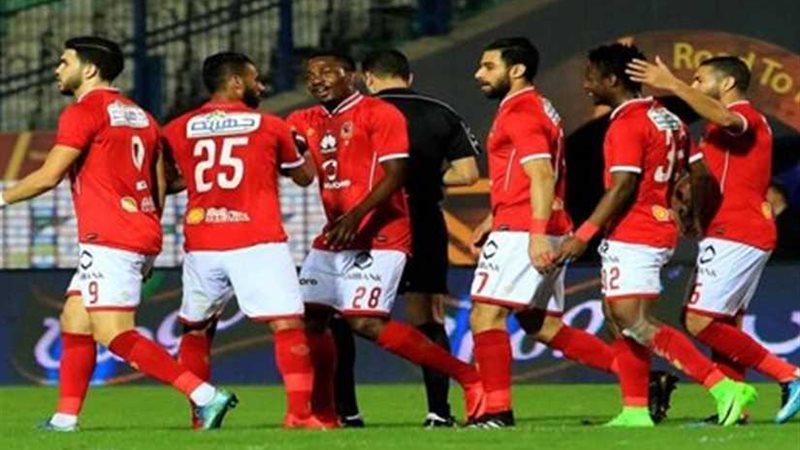 الأهلي يؤدي مرانه