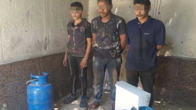 ضبط 4 عاطلين سرقوا