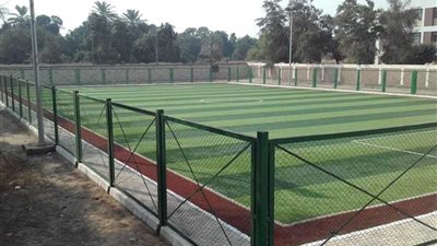 تجهيز 105 ملاعب بالنجيل الصناعي بأسيوط.. صور