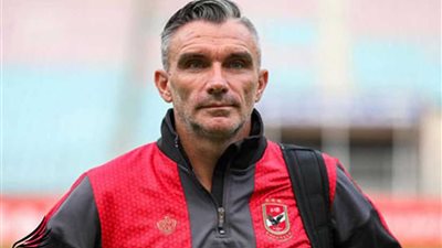 كارتيرون يؤجل مران الأهلي بسبب صيام عرفة