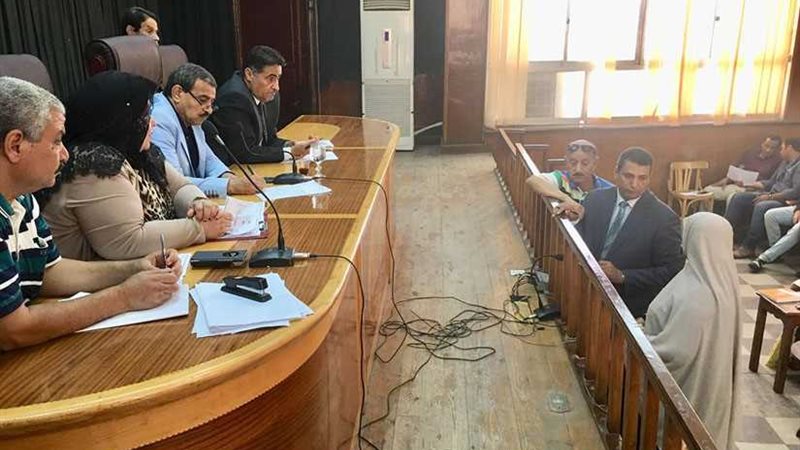 بحث 39 شكوى خلال