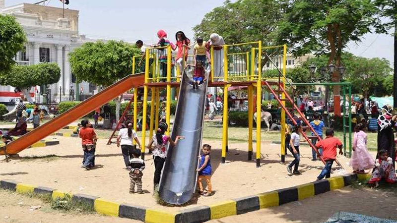 حدائق المنيا تتزين