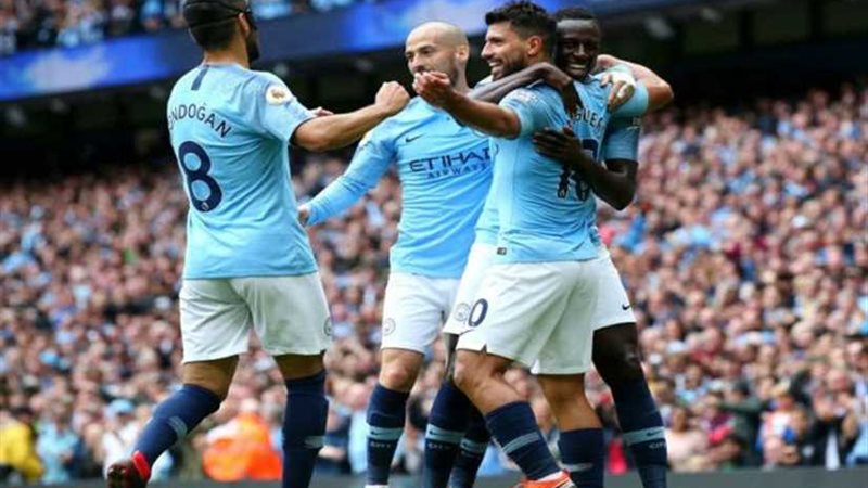 مانشستر سيتي يكتسح