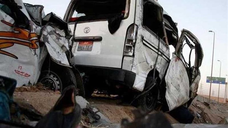 إصابة شخص إثر انقلاب