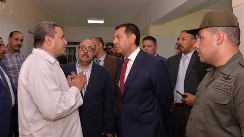 محافظ أسيوط يتفقد