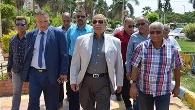 محافظ الإسماعيلية يتفقد الأندية والشواطئ في ثاني أيام العيد