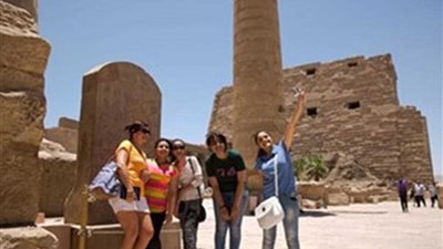 الوادي الجديد: التنسيق مع الشركات والسفارات لإدراج الواحات ضمن برامجها السياحية