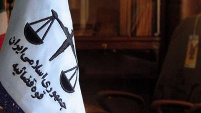 محكمة إيرانية: جلد صحفي 74 جلدة بتهمة إهانة رئيس الجمهورية