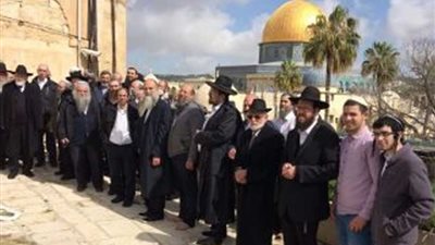 مستوطنون يقتحمون الأقصى ..وأوقاف القدس تحذر من أي تغيير في الوضع القائم