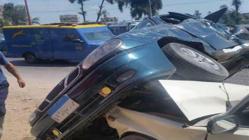 إصابة 4 فى تصادم