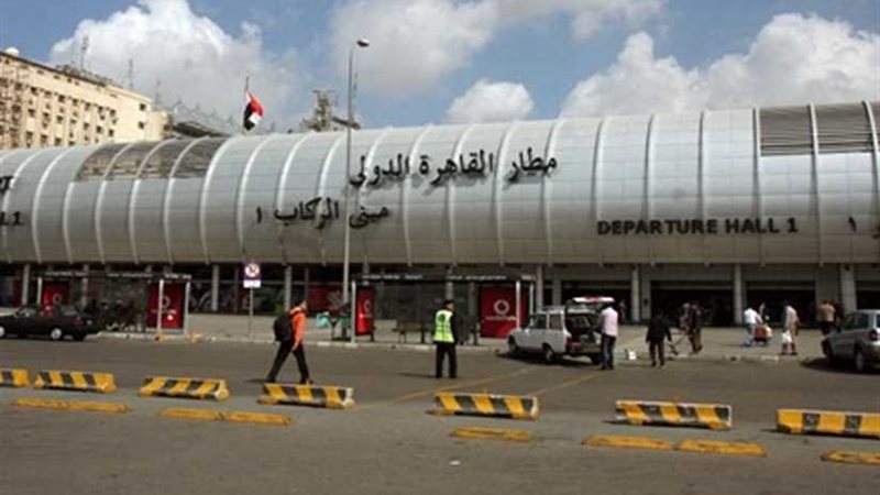 استعدادات بمطار القاهرة