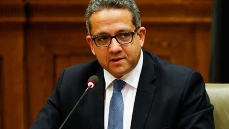 وزير الآثار يتابع