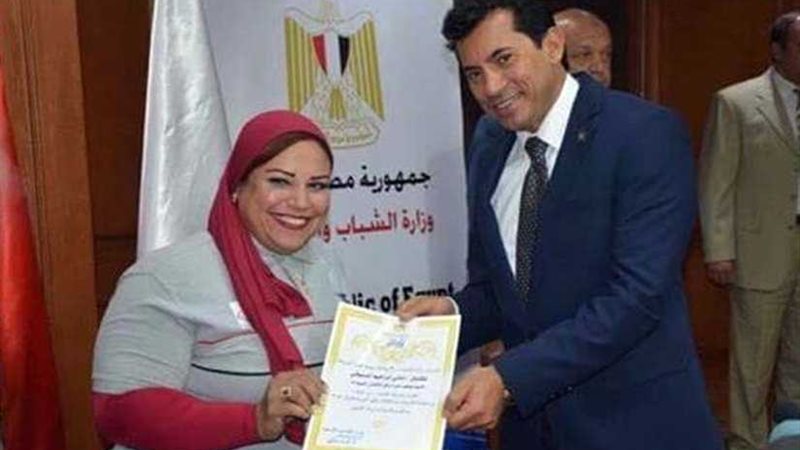 وزير الرياضة يكرم