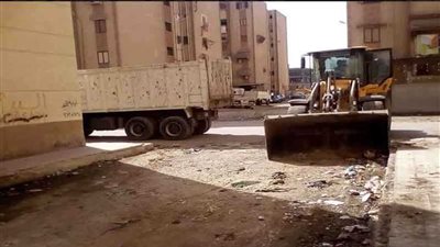 حملات مكبرة لإزالة الإشغالات والتعديات بأحياء بورسعيد