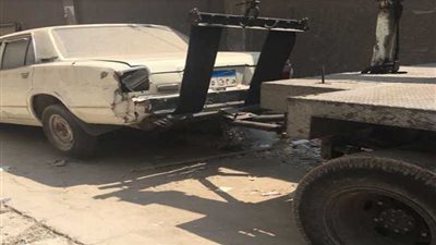 بالصور.. استمرار الحملات المكبرة في كافة المحاور بالقاهرة ورفع السيارات المتروكة بالميادين