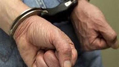 القبض على عاطل يدير ورشة لتصنع السلاح وحبسه بالمنيا