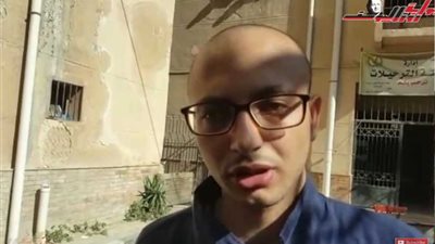 طالب الصيدلة المفرج عنه: الرئيس يشعر بالشعب وأعدكم بخدمة مصر