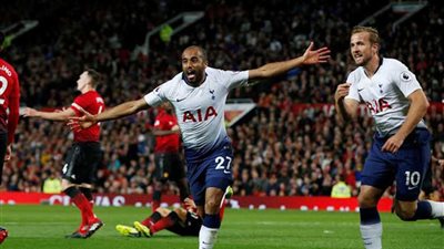 توتنهام يضرب مانشستر يونايتد بثلاثية نظيفة في عقر داره